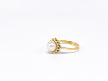 Lade das Bild in den Galerie-Viewer, Vintage Schmuck | Perlen Gold Ring | Goldschmuck | GR 54 18 Karat 750K