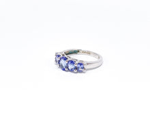 Lade das Bild in den Galerie-Viewer, Silber I Silberschmuck I lila Steine I Ring I 925er