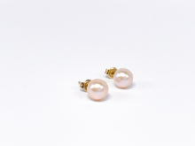 Lade das Bild in den Galerie-Viewer, Vintage I Schmuck I Goldschmuck I Perlenschmuck I Perlen Ohrringe Ohrstecker I 8 Karat 333K