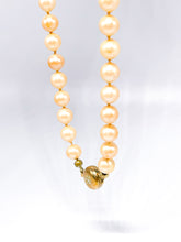 Lade das Bild in den Galerie-Viewer, Vintage 1990 Zuchtperlenkette Perlenkette Perlenschmuck Schmuck Goldschmuck Zuchtperlen Perlen Kette | Diamanten | Gold | 14 Karat 585K | Original-Rechnung 6648 DM