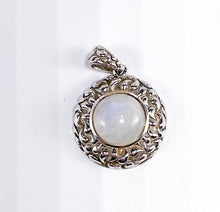 Lade das Bild in den Galerie-Viewer, Vintage - Antik "Mondstein" I Schmuck I Anhänger I 925er Silber
