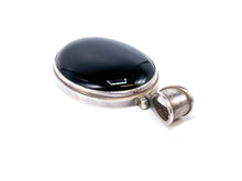 Lade das Bild in den Galerie-Viewer, Vintage Schmuck I Onyx schwarz I Silber Unisex Anhänger I 925er