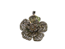 Lade das Bild in den Galerie-Viewer, Vintage Antik Schmuck I Flower Power - Blumen Stil I Silber I Anhänger Brosche I 835er