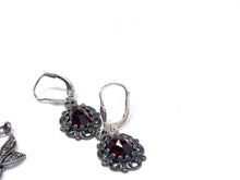 Lade das Bild in den Galerie-Viewer, Vintage Antik Silber Schmuck I Schmuckset - Brosche Kette (Halskette Collier) Ohrringe I 835er