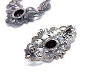 Lade das Bild in den Galerie-Viewer, Vintage Antik Silber Schmuck I Schmuckset - Brosche Kette (Halskette Collier) Ohrringe I 835er