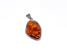 Lade das Bild in den Galerie-Viewer, Vintage Bernstein Schmuck I Silber I Anhänger I 925er