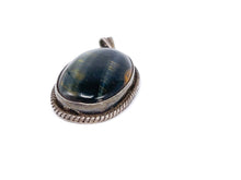 Lade das Bild in den Galerie-Viewer, Vintage Schmuck I *Falkenauge* Anhänger I Silber I 925er