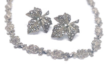 Lade das Bild in den Galerie-Viewer, Vintage Antik Schmuck Set I Blätter Blumen Stil I Silber I Kette Collier Ohrringe I 935er