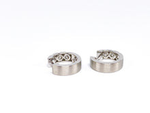 Lade das Bild in den Galerie-Viewer, QVC | Platin Schmuck | Ohrringe Creolen | Diamanten | PT950 0,30ct | + Zertifikat
