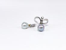 Lade das Bild in den Galerie-Viewer, Vintage I Perlenschmuck Ring + Anhänger Gold 750K 18 Karat Weißgold I 0,34ct