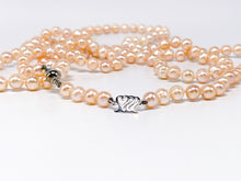 Lade das Bild in den Galerie-Viewer, Perlenschmuck | 115-117cm | Perlen | rosa weiß | Kette | Herzchen | 925er Silber
