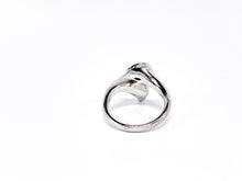 Lade das Bild in den Galerie-Viewer, Silberring I Ring I grüne Steine I Blattform I 925er Silber