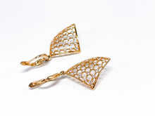 Lade das Bild in den Galerie-Viewer, Vintage Schmuck | Gold Rotgold Roségold | längere hängende Ohrringe | Raute | 14 Karat 585K