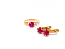 Lade das Bild in den Galerie-Viewer, Vintage Art Deco | Roségold Rotgold Gold | Ring + Ohrringe | UDSSR | Rubin - Smaragd rot | 14 Karat 585K 583K