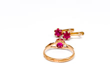 Lade das Bild in den Galerie-Viewer, Vintage Art Deco | Roségold Rotgold Gold | Ring + Ohrringe | UDSSR | Rubin - Smaragd rot | 14 Karat 585K 583K