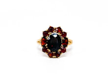 Lade das Bild in den Galerie-Viewer, Vintage I Schmuck I H & S Gold Ring I Granat rot I 14 Karat 585K
