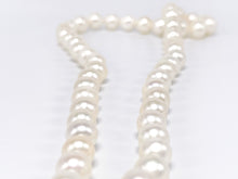 Lade das Bild in den Galerie-Viewer, Vintage Schmuck | Perlen Halskette | Kette | weiß | 49cm 56gr 925er Silber