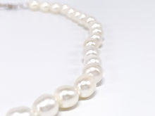 Lade das Bild in den Galerie-Viewer, Vintage Schmuck | Perlen Halskette | Kette | weiß | 46cm 40gr 925er Silber