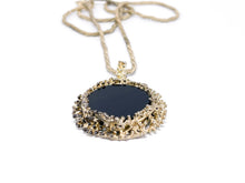 Lade das Bild in den Galerie-Viewer, Vintage Schmuck I "Onyx" "schwarzer Stein" I Anhänger + Kette