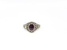 Lade das Bild in den Galerie-Viewer, College High School I Siegelring Bernards Ring I USA I Herren Ring I "BAND/ CLABS/ HJ" 1987 I 10K 417 Karat Gold I + roter Stein