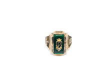 Lade das Bild in den Galerie-Viewer, Siegelring I College Ring "P" "H.S." HIGH SCHOOL I USA I Herren Ring I "HERFF JONES HJ" 1968 I 10K 417 Karat Gold I + grüner Stein