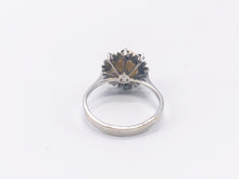 Lade das Bild in den Galerie-Viewer, Vintage - Antik Schmuck I Weißgold Ring I Perle + Saphirblaue Steine I 14 Karat 585K