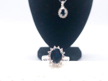 Lade das Bild in den Galerie-Viewer, LUXUS Diamanten Schmuckset I Weißgold I Ring Kette Anhänger I 0,93ct I 18 Karat 750K