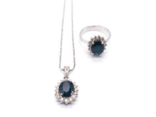 Lade das Bild in den Galerie-Viewer, LUXUS Diamanten Schmuckset I Weißgold I Ring Kette Anhänger I 0,93ct I 18 Karat 750K