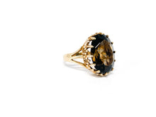 Lade das Bild in den Galerie-Viewer, wunderschöner Damen Vintage Ring I USA I 60er Jahre I Rauchquarz I Gold Schmuck I 10 Karat 417K