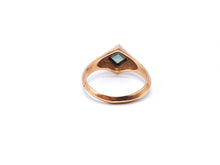 Lade das Bild in den Galerie-Viewer, Vintage - Antik Ring I Rosegold Gold Schmuck I 14 Karat 585K I Smaragd grüner Stein