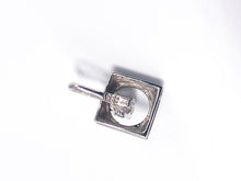 Lade das Bild in den Galerie-Viewer, Vintage Stil | Weißgold | Diamant Anhänger | 0,13ct 14 Karat 585K