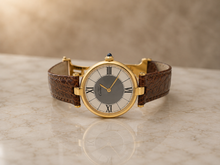 Lade das Bild in den Galerie-Viewer, Cartier Must Vermeil Ref. 590003 – Klassische Eleganz in zeitlosem Design
