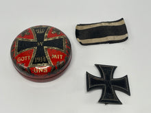 Lade das Bild in den Galerie-Viewer, Militaria | Eisernes Kreuz 1914 W Nadel S-W | GOTT MIT UNS | Orden Band | Deutschland
