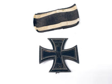 Lade das Bild in den Galerie-Viewer, Militaria | Eisernes Kreuz 1914 W Nadel S-W | GOTT MIT UNS | Orden Band | Deutschland
