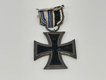 Lade das Bild in den Galerie-Viewer, Militaria | Antik | Eisernes Kreuz W 1914 FW 1813 | Deutschland
