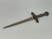 Lade das Bild in den Galerie-Viewer, Militaria | Antik Briefmesser Miniaturdolch Brieföffner Weltkrieg | Deutschland
