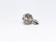 Lade das Bild in den Galerie-Viewer, Vintage I Weißgold Anhänger I Zartrose Akoya Perle I 9x Saphir I Gold Schmuck I 14 Karat 585K
